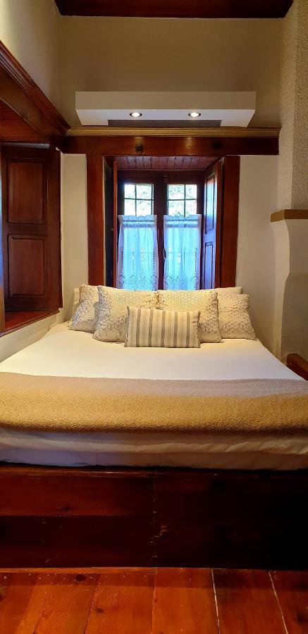 Astraka Guesthouse I Папигко Екстериор снимка